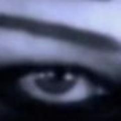 Passion : Art, photographie noir et blanc, peinture, musiques darkwave/goth.