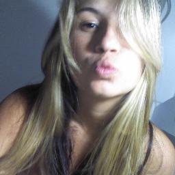 Estudante de Eng. Civil, 18 anos. :)