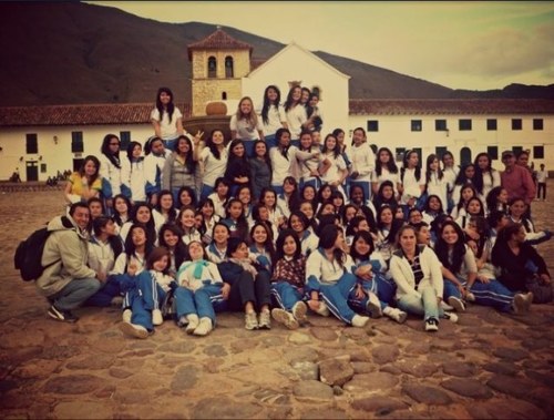 ''Marcando pasos para construir nuestra propia historia'' - Génesis 54