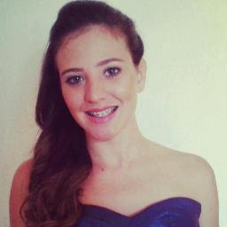 Paramore ♥   Sou chata , arrogante , estressada , brava e feia . Segue no ask : @GabbyLiiima .  Pw ♥♥
