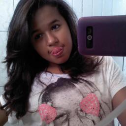 @Wellingtonkk1 ♥ mô 25.03.2013! Carolis , Vivi ♥ 07.02.2012  O dia que me apaixoneei ''