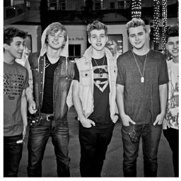 We follow back 3 boybandstreatteam3 follow if you love @theboybandproject :)