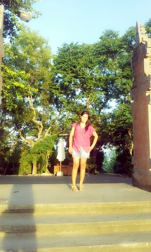I'm a girL with nothing, but i can do something by my own