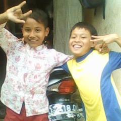 rahmat ibrahim 
6B sdn melong mandiri 7 
love kaksay yang lumayan jutek ☹ 
28.11.12 	❤