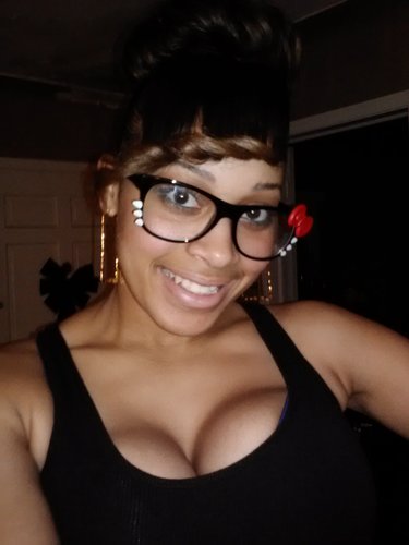 Lauren_2_Lauryn's profile picture. God fearing Woman, & Lauryn and Mireya mommy ♥

Fashion Designer★Stylist Seamstress★Illustrator