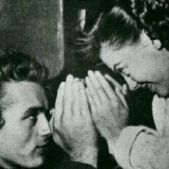 بُوحِي فِي مُفضِلتِي ♥♡'
