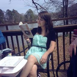 The name's Cassie. Passionate. Ambitious. Nerdy. Salisbury University. DM or kik (classie_cass) for prayer or just to talk!