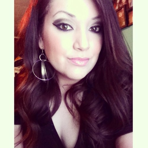 passionate. crazy. outgoing. ovoxo til I overdose.