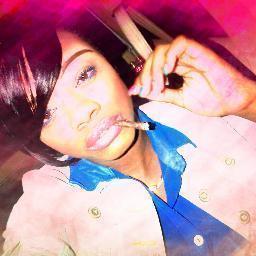 . My l i i p s liike s u g a r. .•| Taste the r a i i n b o w !
#GOD #teamscorpio #teammarry'the'juana #teamworry ..