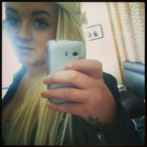 Follow me and ill follow back !  facebook charley knowles.