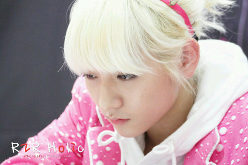 @YesItsRPlayer • Maknae Of Nu'est . The most beautiful boy in this world. Tetap jantan meski cantik. Closed agency.