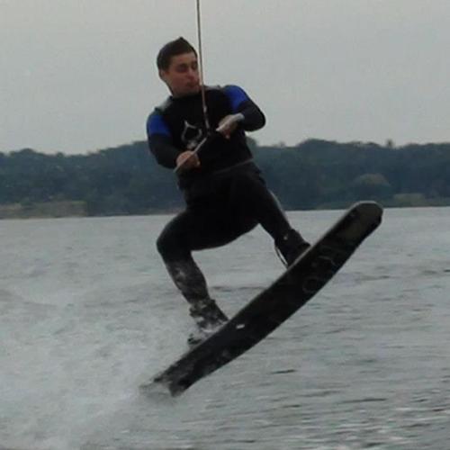 ArturasStar's profile picture. Entrepreneur