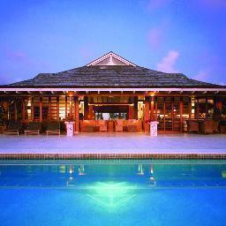 Luxurious Balinese-style house on the west coast of Barbados. Sleeps 9-10. 6 bedrooms 5 baths. Private 15m infinity-edge pool. 5 mins to beach. Maid service.