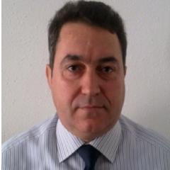 Licenciado en #Informática, experto en #implantación de herramientas #ERP y #gestión del Cambio.  Actualmente #buscoempleo y nuevo #proyecto profesional
