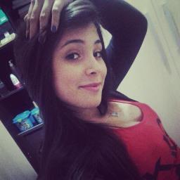 Três coisas na vida que você nunca deve quebrar: Confiança, promessas e um coração.