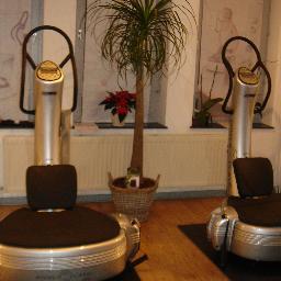 Centre d'Amincissement et de raffermissement :
power-plate, régime alimentaire, lipocavitation, pressothérapie, contour-wrap, aloe vera, épilation défintive