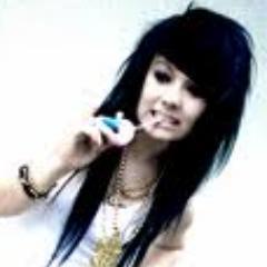 You bury me alive
And everybodies got to breathe somehow
Don't leave me die
To consume by all your emptiness and lies