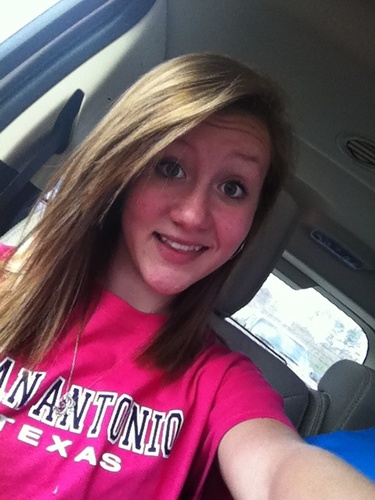 (: Hii. Im Miranda, follow and I will follow back(: