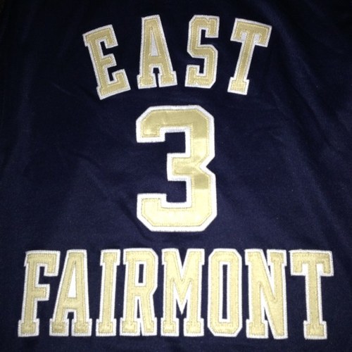 dylangearde's profile picture. Play football and basketball for east fairmont. #bees #beeball