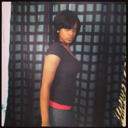 Stop lurkin nd follow mee bitch!!