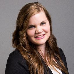 Aspiring social media Native. Trend Watcher, UMD Cheerleader. STLF Chapter core. Country Music Lover.