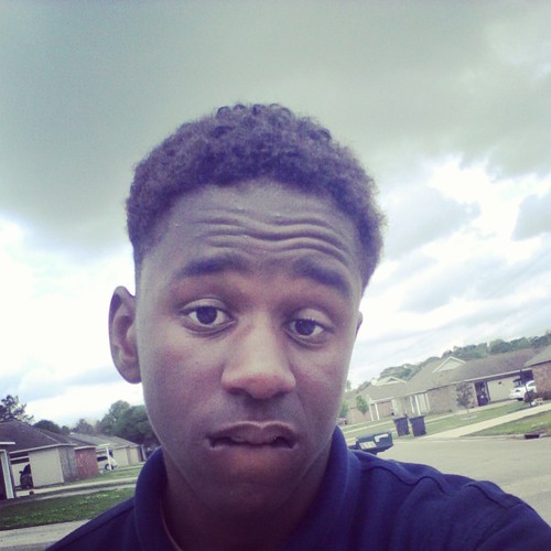 No need to explain my self! just a guy trynna make it