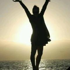 lauraviada's profile picture. 