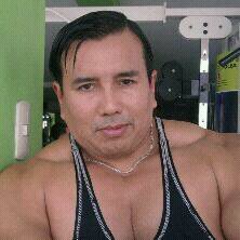 PERSONAL TRAINER