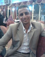 popos83's profile picture. 