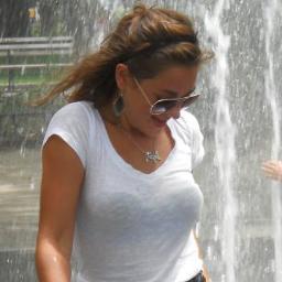 eliinae's profile picture. Komunicēju vārdiski, tekstuāli un grafiski.