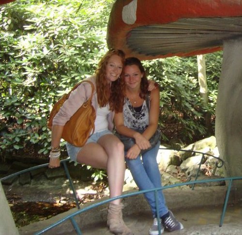 Enyaa95's profile picture. 