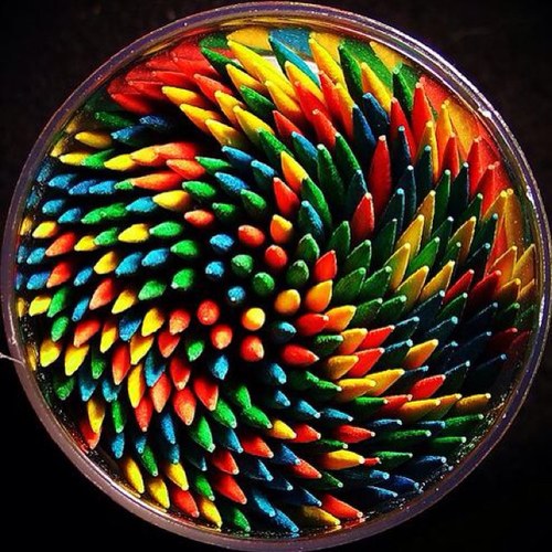 For prople who are color blind! I know how you feel! Funny things color blind people go through
