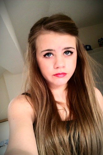 #just a teenager with big dreams....... u follow me I will follow u back promise :)