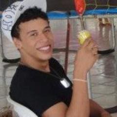#BDN# é toisss... Muita gente fala mau, ai parceiro, nem comente
Se falam pelas costas é sinal que nós ta na frente