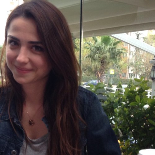 EzgiGnsr's profile picture. As every colour illuminates!!