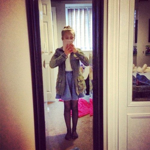 Me and my friends are always taking pictures!! I have a passion for photography, i love it! i adore one direction!! love harry! were AWSOME! i love me life!
