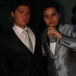 Estudiante de administración de empresas en la UNAM y de mercadotecnia en el Tec.

My soul were removed to make room for all this sarcasm. 