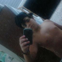 Sim sou muito louco,não vou me curar
Já não sou a única que encontrou a paz
Mas louco é quem me diz que não é feliz,eu sou feliz!