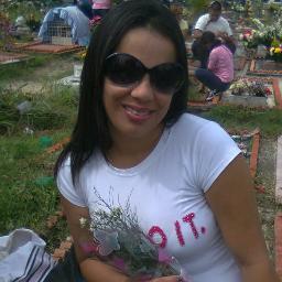 santiany's profile picture. 