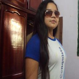 13_larissi's profile picture. 