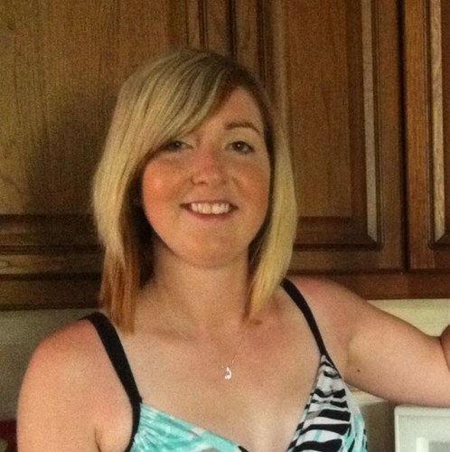 28_em's profile picture. Primary school teacher