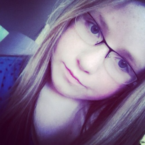 mc1_paige's profile picture. Directioner 
Canadian
Mixer

Harry 
Liam
Louis
Zayn
Niall
Perrie
Jesy
Jade
Leigh-Anne