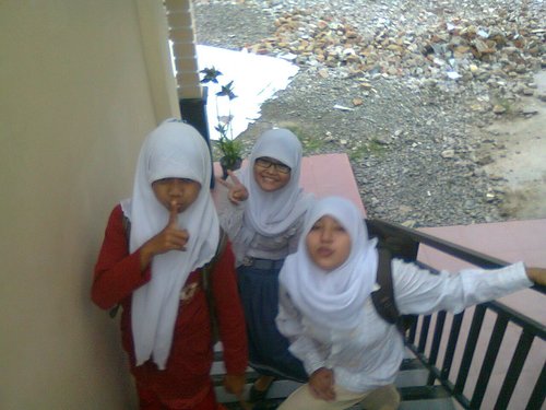 06 nov 96 . My best friend @DndShafa .