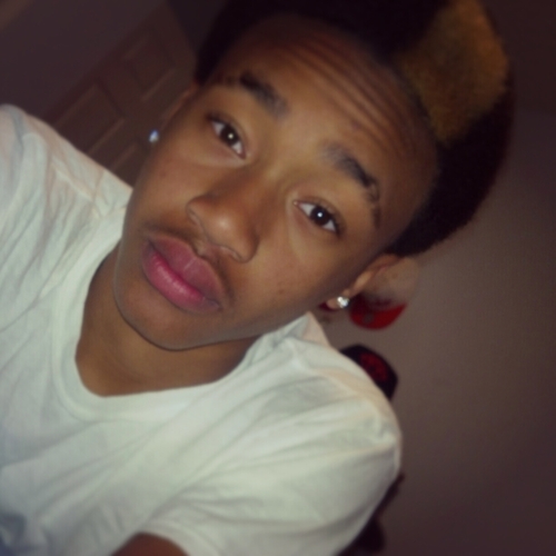 _Kel_Camp's profile picture. Follow me and i follow back...Kik: WillisxCSi. Number? 912 704 message me for the rest;D #peace