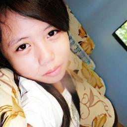 hey! my name is ruth call me LeSot,please follow me n i will follow u back ♬ Come on girl Come on boy Come on Come on follow my twitter2♬XD