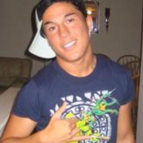 JaceJftw's profile picture. Just spreading the love &my thaughts. I'm from Portland. I'm fun &respectful. I love my family, friends, sports &meeting people. Follow me.