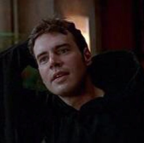 Killer. Director. sister is@AngelOfDeath_S RP