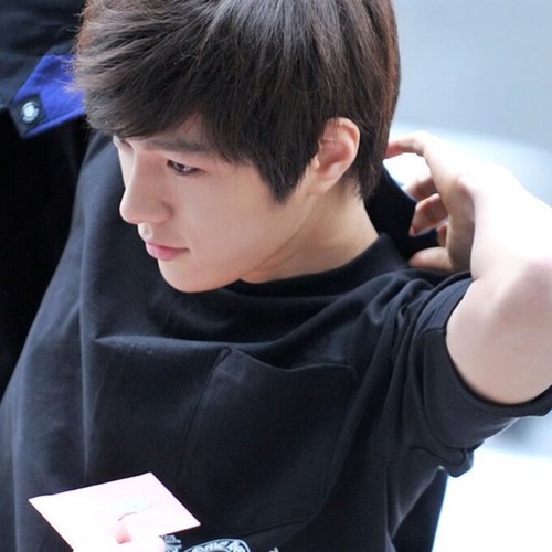 สวัสดี @ffongee เอง.