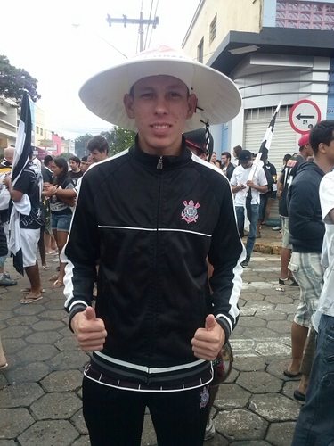 Aquela Pessoa que Denfende o CORINTHIANS com muito amor !!