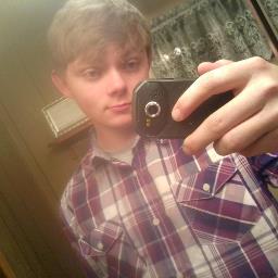 ChristoBubbaSk8's profile picture. Share god, love everyone, and have a blast!